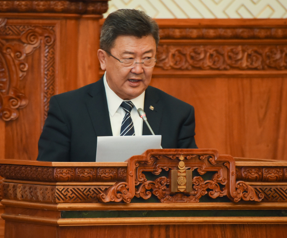 Монгол Улсын Ерөнхийлөгчийн сонгуулийн тухай хуулийн төслийг хэлэлцэхээр боллоо