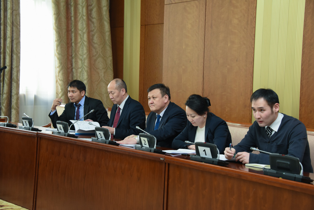 Аж ахуйн нэгжийн орлогын албан татварын тухай хуулийг эцсийн хэлэлцүүлэгт шилжүүллээ