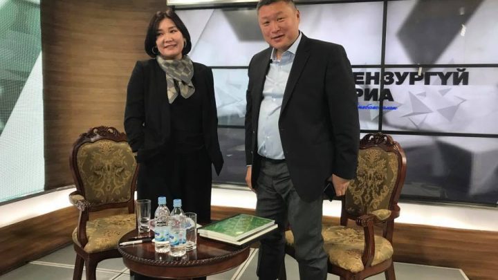 БИЧЛЭГ: “Цензургүй яриа”-ны зочин Б.Хурц