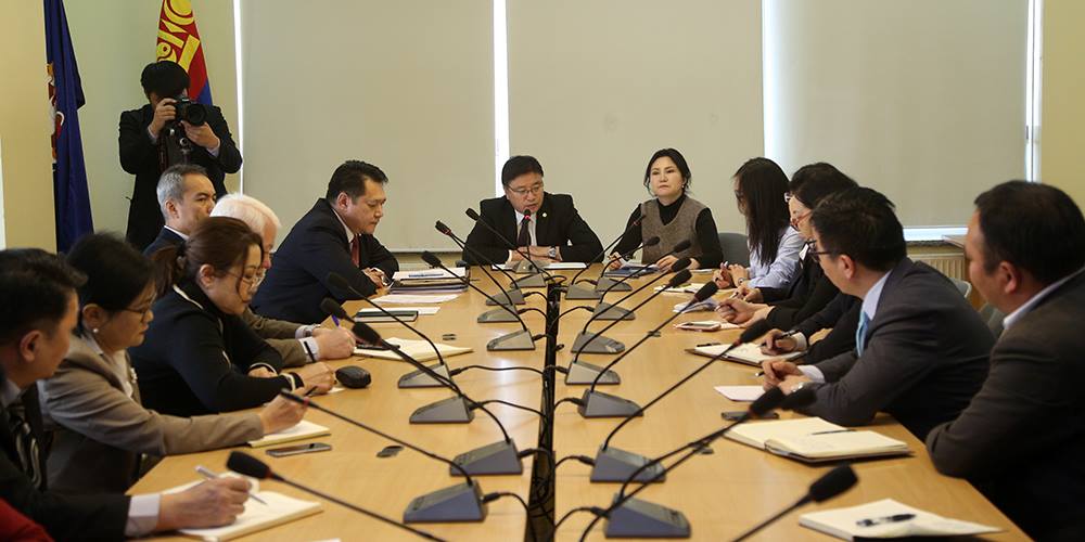 Дүүргийн эрүүл мэндийн төвийн… Дүүргийн эрүүл мэндийн төвийн...