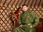 Гавьяат тамирчин Х.Цагаанбаатар тамирчдад хичээл заалаа tsagaanbaatar