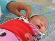 Зарим ЭМТ-д Нярайн сонсгол шалгах төхөөрөмж хандивлалаа нярай