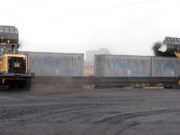 Нүүрс ачилтыг түр хугацаагаар зогсоох шийдвэр гаргажээ