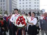 Д.Нацагдоржийн хөшөөнд цэцэг өргөж, хүндэтгэл үзүүллээ huuhdiin baiguullagiin 93 jiliin oi