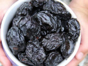 САЙН МЭДЭЭ: Увс аймгийн иргэд алим, чавга тариалж байна uws_aimag_chawga_urguulaw