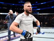 Надад бүсний төлөөх тулаан өгөөч… UFC