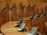 УИХ-ын ээлжит бус чуулганыг зарлан хуралдуулах тухай албан бичигт… eeljit_bus_chuulgan