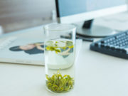 Компьютерээс ялгарах цацрагийн хорыг “НОГООН ЦАЙ” тайлна nogoo-tsai