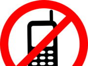 Сургуулийн орчинд утас хэрэглэхийг хориглов uhaalag-utas-hereglehgui-shiidwer-garlaa