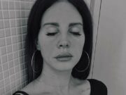 Лана Дель Рей “Venice B!tch” шинэ цомгоо танилцууллаа LanaDelray