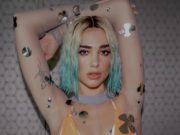 Дуулахаас гадна чадварлаг загвар өмсөгч ДУА ЛИПА dua_lipa_01