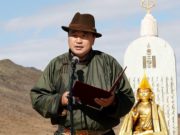 Хотын удирдлагууд анхны шав тавьсан газарт хүндэтгэл үзүүллээ hotiin_darga_Batbold