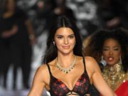 Сахиусан тэнгэрүүдийн эргэн тойронд… Victoria’s Secret 2018