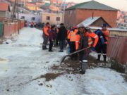 Тогтоол ус хөлдөснийг тогтмол цэвэрлэж байна! zam-talbain-mos