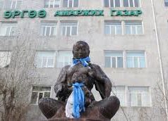 Төрөх эмнэлгээс олон тооны тоног төхөөрөмж алга болжээ! orgoo-amarjih-gazar