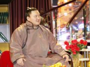 САЙН МЭДЭЭ: Монголын сүмочид ХҮҮХДИЙН ЭМНЭЛЭГ барина Davaajargal