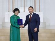 ФОТО: Эрдэмтдэд академич хэргэм хүртээв academich-tsol-01