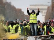 ПАРИС: Эсэргүүцлийн “Шар хантаазтан” жагсаал боллоо shar-hantaaztan-jagsaal-2019