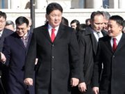 Жанжин Д.Сүхбаатарын хөшөөнд цэцэг өргөж, Чингисийн хөшөөнд хүндэтгэн ёслов eh-oronchdiin-odor-03