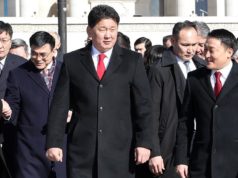 Жанжин Д.Сүхбаатарын хөшөөнд цэцэг өргөж, Чингисийн хөшөөнд хүндэтгэн ёслов eh-oronchdiin-odor-03