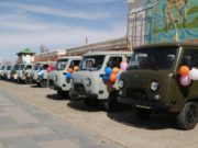 Сумдын соёлын төвд 14 фургон автомашин өглөө omnogobi-purgon-mashin-beleglew