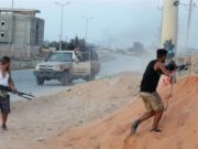 ЛИВ: Зэвсэгт мөргөлдөөний үеэр 21 хүн амиа алдав Libya-Zewsegt-morgoldoon