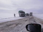 АНХААР: Говьсүмбэр, Замын-Үүд, Бор-Өндөр, Эрээн чиглэлийн замын хөдөлгөөнийг зогсоов tsasan-shuurga