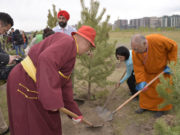 “Дэлхийн байгаль орчны өдөр”-өөр 700 гаруй мод суулгав delhiin-baigali-orchnii-odor-02