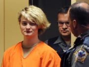 Зах замбараагүй цахим хэрэглээ ҮХЭЛД хүргэжээ! tsahim-hereglee-ba-uhel-03