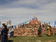 Хотгойд түмний “Цагаан чулуутын овоог” тахих ёслол үйлдэв tsagaan-chuluutiin-owoo-01