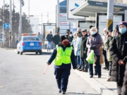 Алба хаагчид иргэдтэй харилцахдаа, ёс зүйтэй байж, зөвлөн туслахыг үүрэгдэв! eguul
