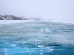 Хэрлэн голд хоёр автомашин осолдлоо! herlen-goliin-mos