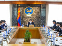 Эмч, эмнэлгийн ажилтан, төрийн байгууллагын алба хаагчдад олгох урамшууллыг хэлэлцэнэ zasgiin-gazar